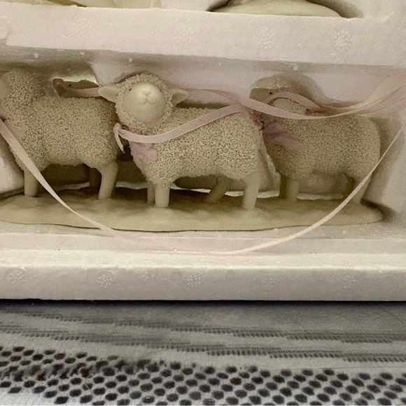 Snowbabies “to market to market delivering eggs “ retired piece from 1996 - Picture 3 of 7